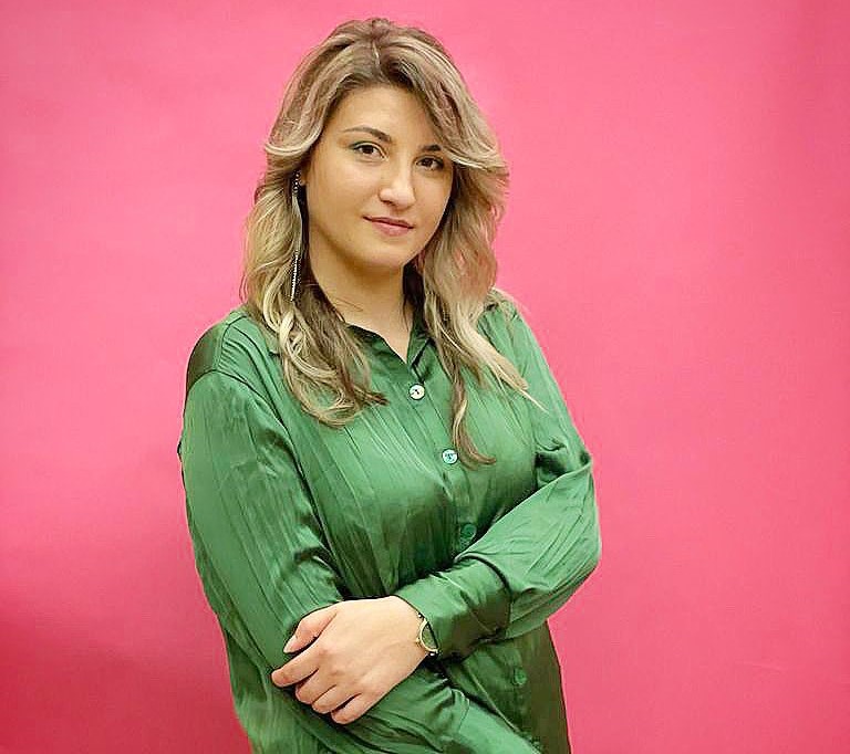 denisa grindei